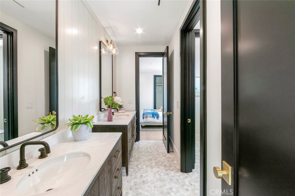 521 12th Street Huntington Beach, CA 92648 - Photo 35 of 42