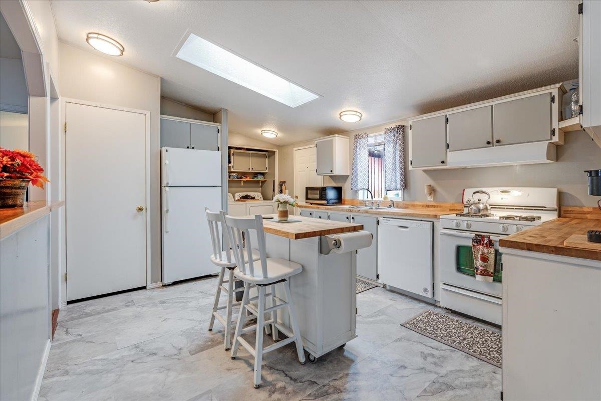 10510 West Richland Road, Unit 11 Cheney, WA 99004 - Photo 13 of 35 Gallery Image 13
