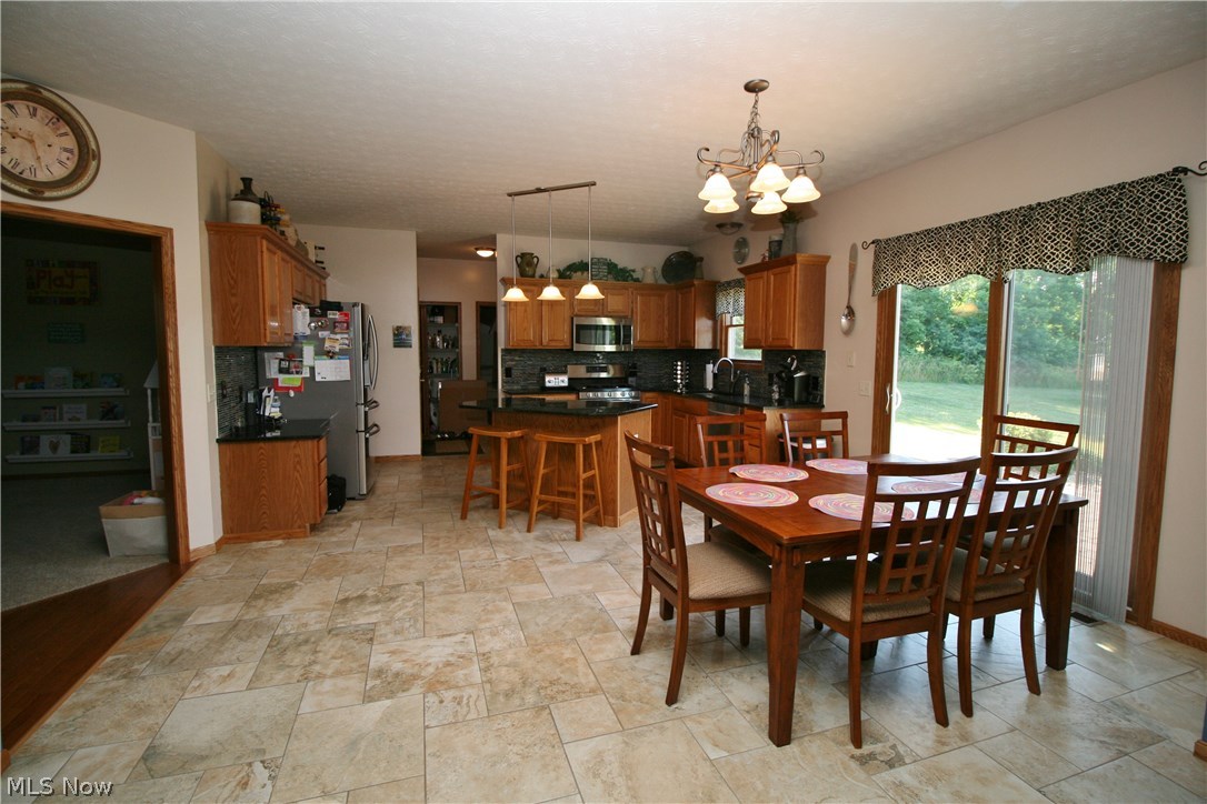 1424 Center Road Clinton, OH 44216 - Photo 7 of 32