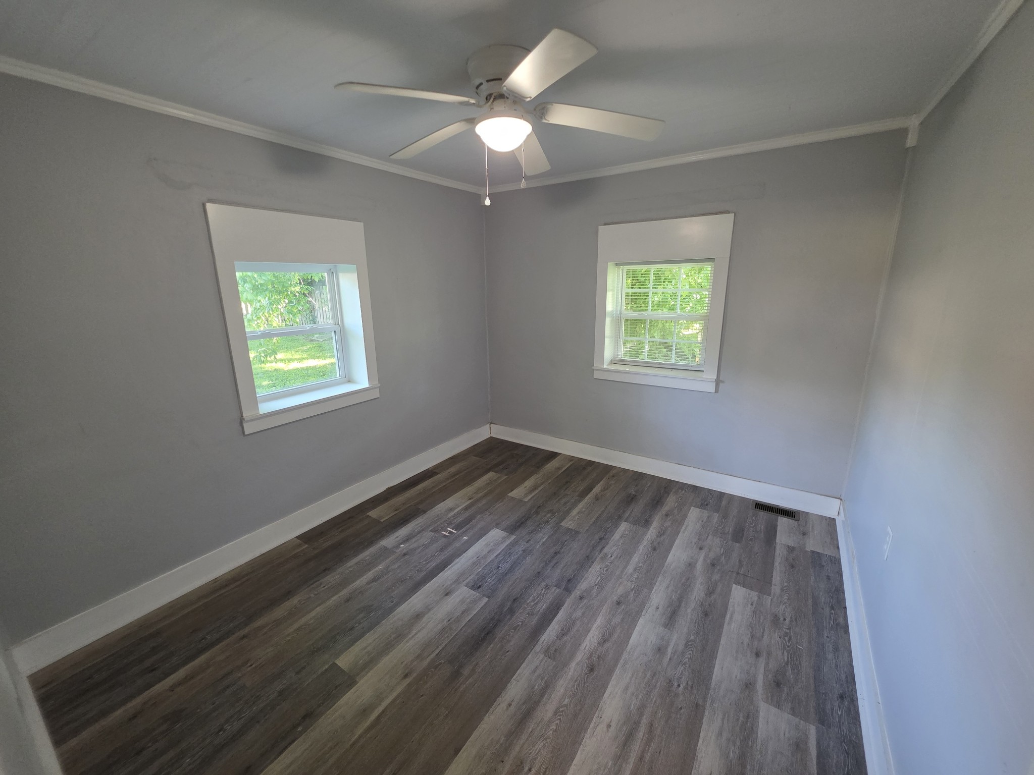 8988 Lyles Road Lyles, TN 37098 - Photo 16 of 24