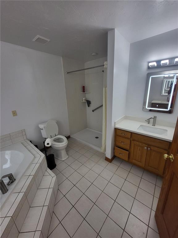 56 Lanik Road Bentleyville, PA 15314 - Photo 31 of 50 a bathroom with a sink toilet and mirror