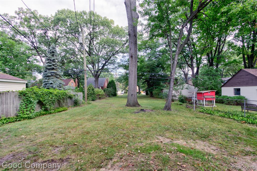 492 Withington Street, Unit 3 Ferndale, MI 48220 - Photo 28 of 30