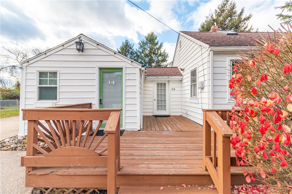14 John Street Carnegie, PA 15106 - Photo 27 of 41 a view of a patio with a chairs and table in the patio