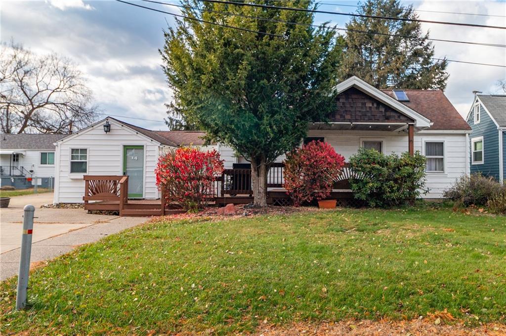 14 John Street Carnegie, PA 15106 - Photo 40 of 41 a house view with a sitting space and garden