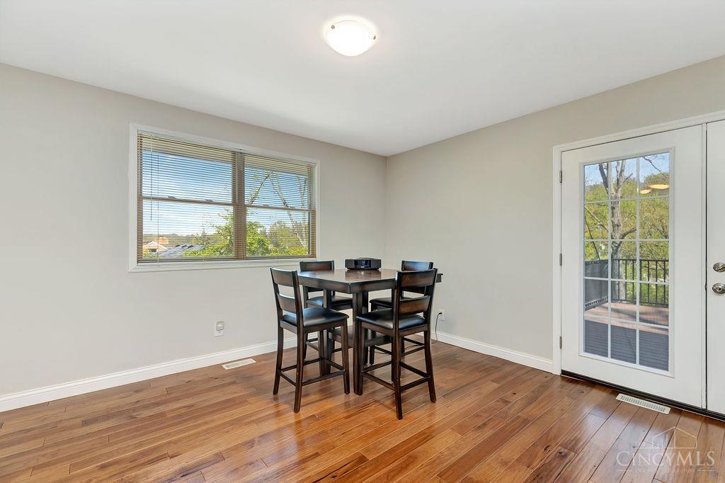 6203 Taylor Road Cincinnati, OH 45248 - Photo 12 of 33 Gallery Image 12