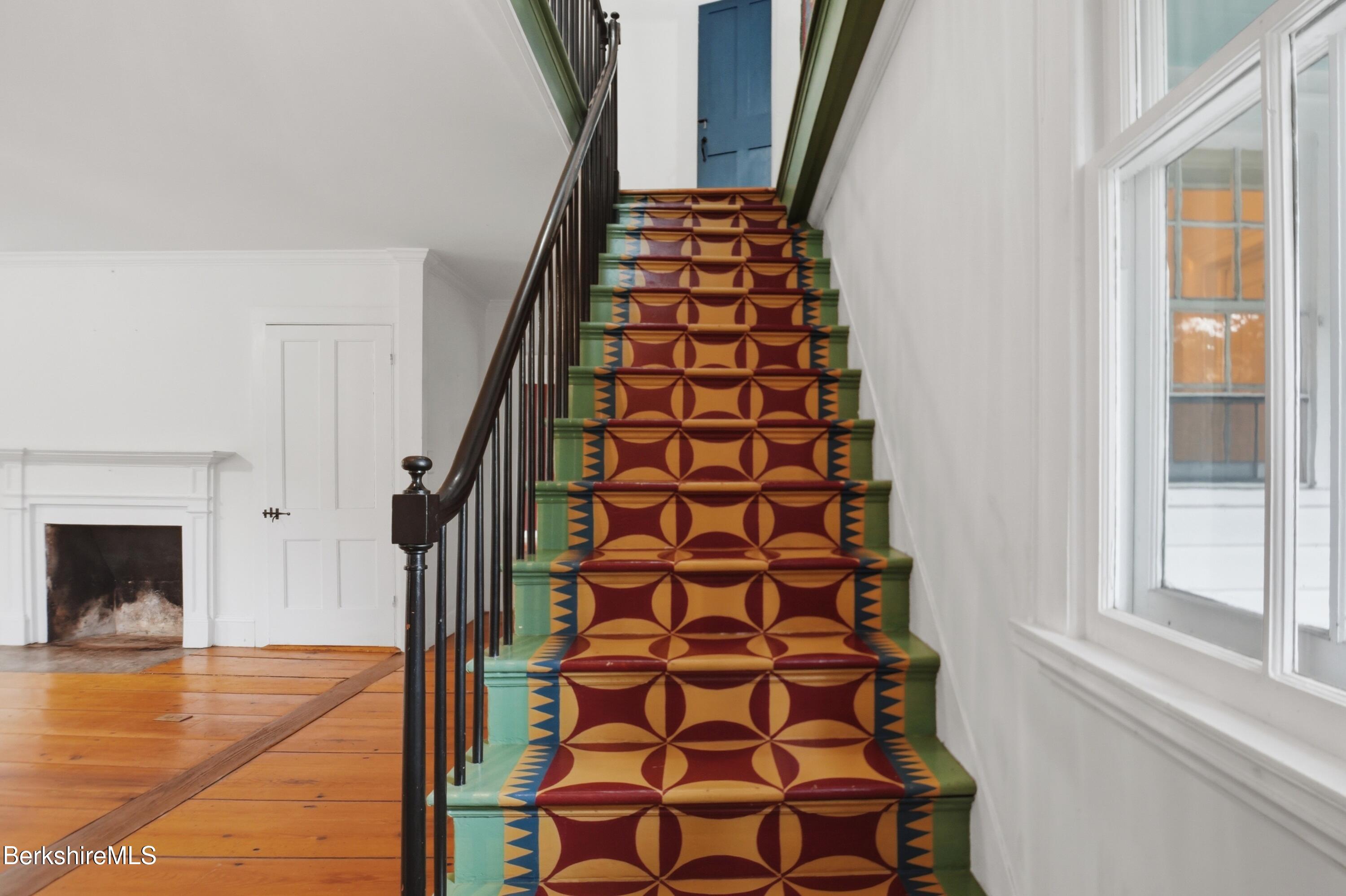 4 Stockbridge Road West Stockbridge, MA 01266 - Photo 43 of 94 Staircase