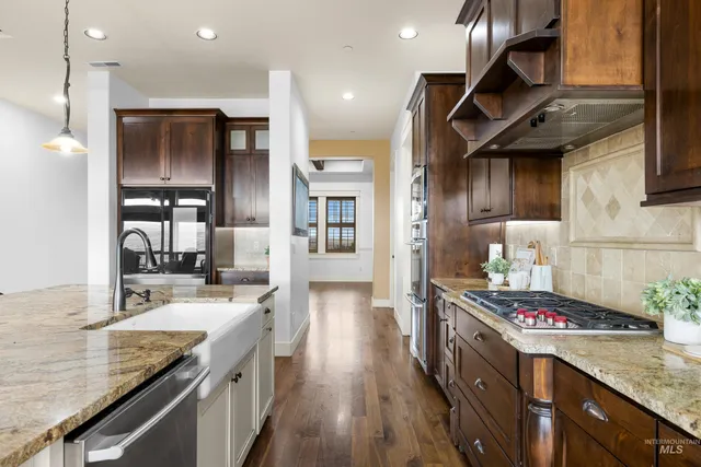 $1,100,000 | 7521 North Grand Ridge Lane, Eagle, ID 83616