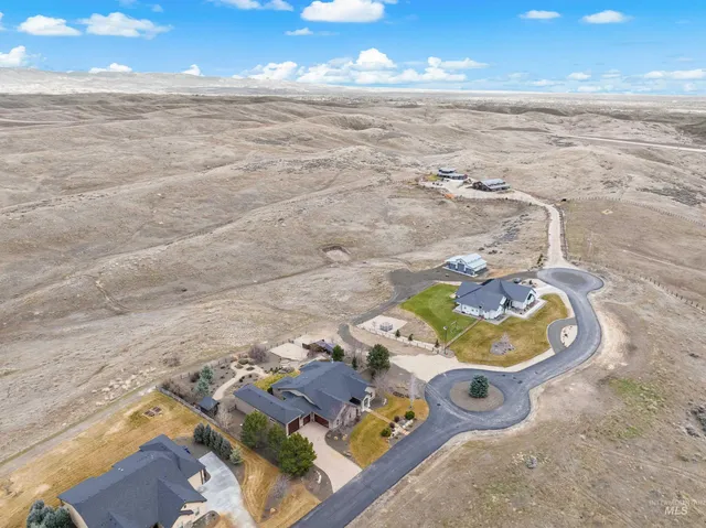 $1,100,000 | 7521 North Grand Ridge Lane, Eagle, ID 83616