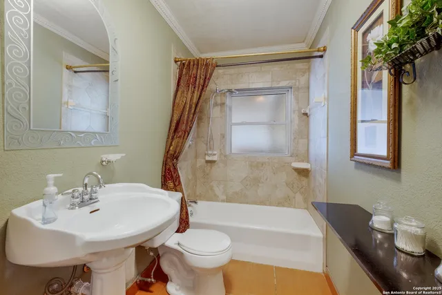 $265,000 | 214 Schmeltzer Lane, San Antonio, TX 78213