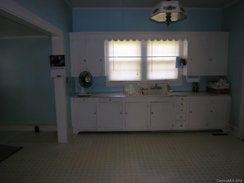 1005 Ebenezer Road Kannapolis, NC 28083 - Photo 7 of 18 Gallery Image 7