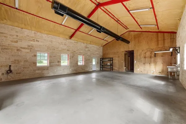 $575,000 | 237 Lcr 711, Kosse, TX 76653
