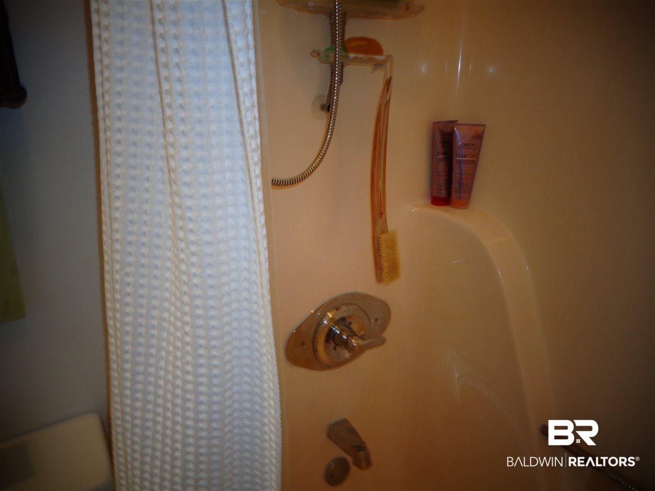 25925 -C Canal Road, Unit 201 Orange Beach, AL 36561 - Photo 23 of 34 Hall Bathroom