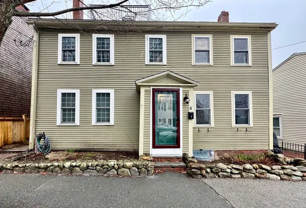 $3,250 | 4 Kent Street, Unit 2, Newburyport, MA 01950