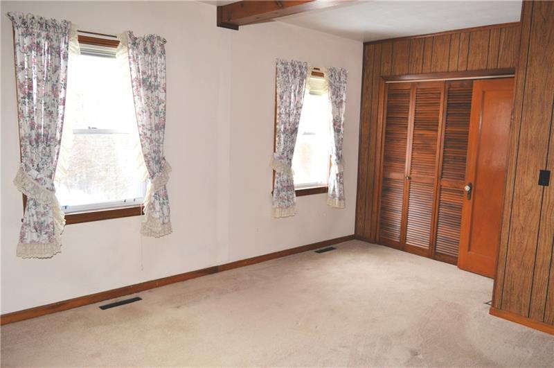 136 Alameda Road Butler, PA 16001 - Photo 11 of 24 Gallery Image 11