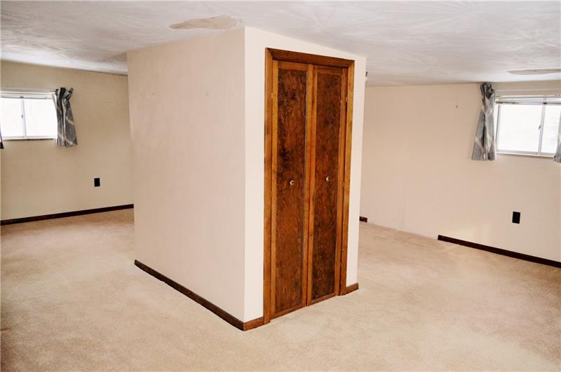 136 Alameda Road Butler, PA 16001 - Photo 14 of 24 Gallery Image 14