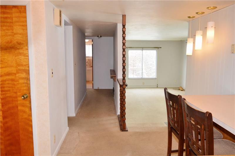 136 Alameda Road Butler, PA 16001 - Photo 6 of 24 Gallery Image 6
