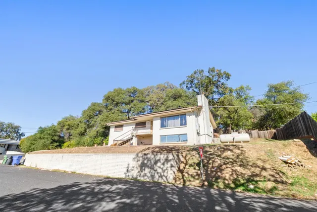 $550,000 | 597 Amador Avenue, Angels Camp, CA 95222