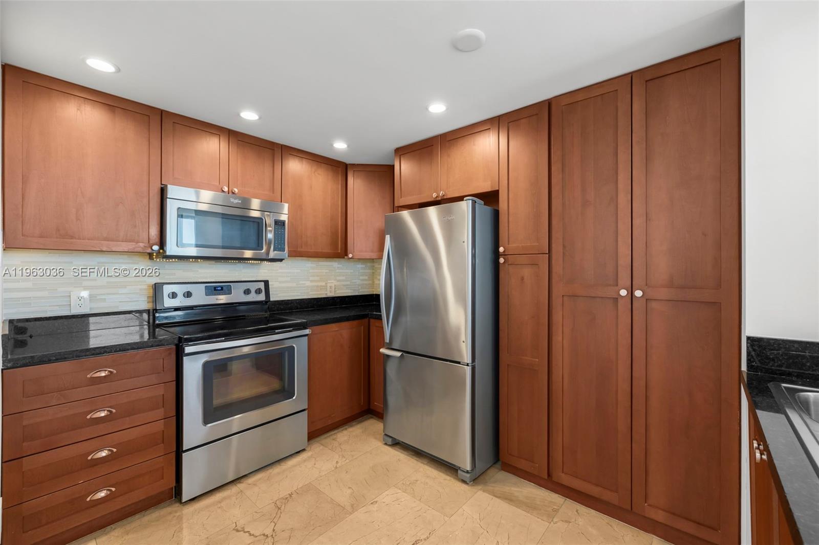 1401 Southwest 22nd Street, Unit 1401 Miami, FL 33145 - Photo 6 of 26