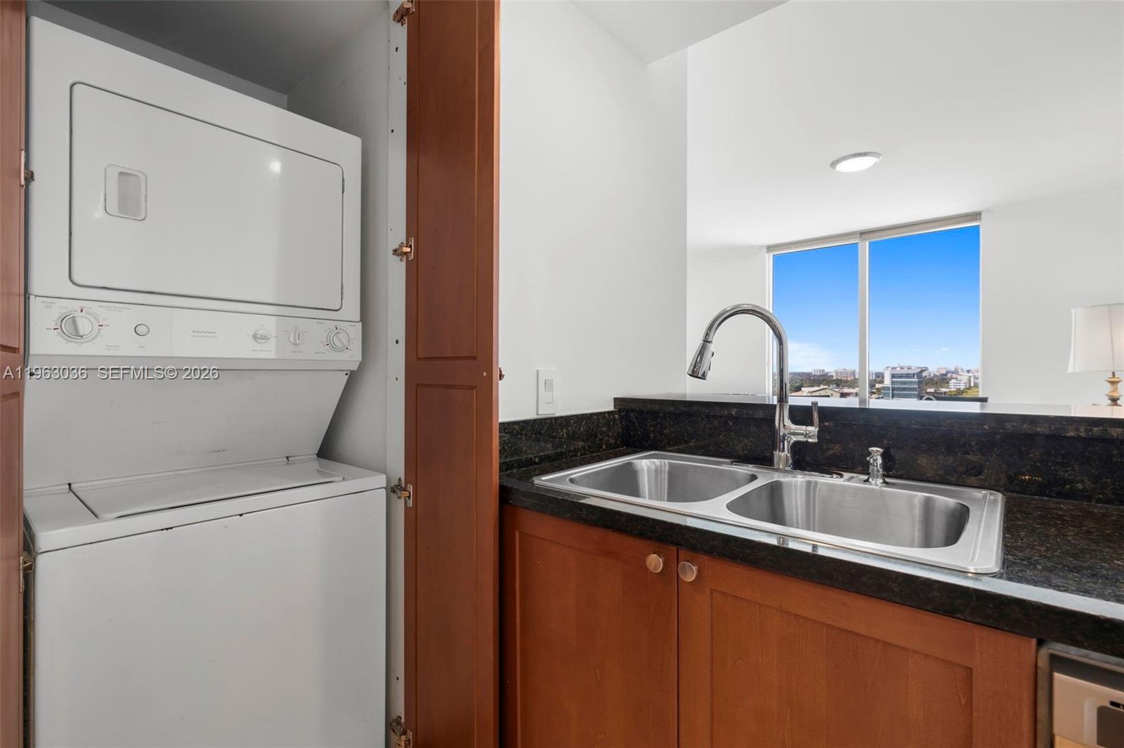 1401 Southwest 22nd Street, Unit 1401 Miami, FL 33145 - Photo 6 of 25