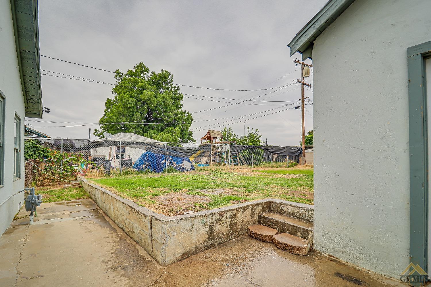 Undisclosed Address Bakersfield, CA 93308 - Photo 22 of 24