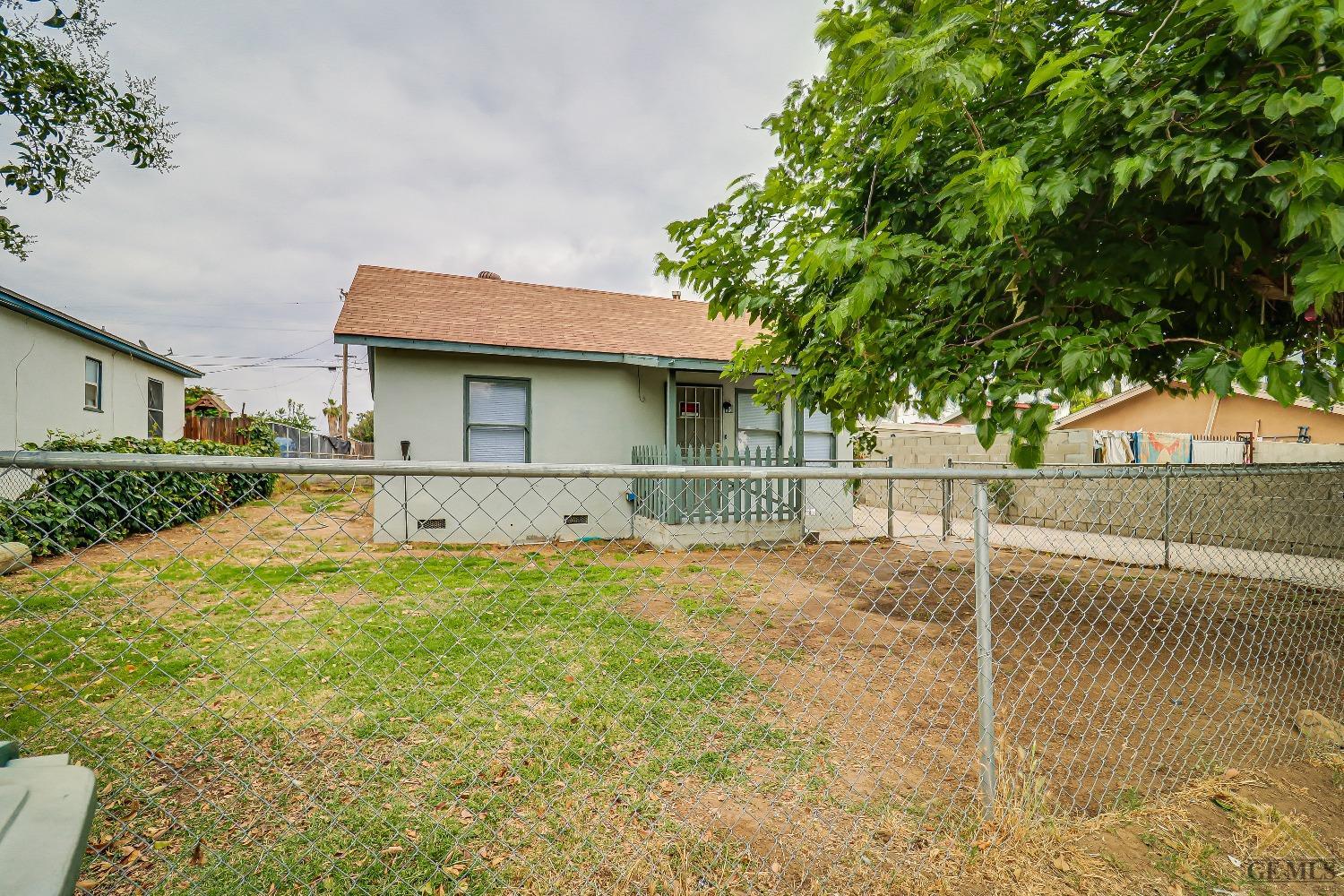 Undisclosed Address Bakersfield, CA 93308 - Photo 5 of 24 a bathroom with a sink and mirror