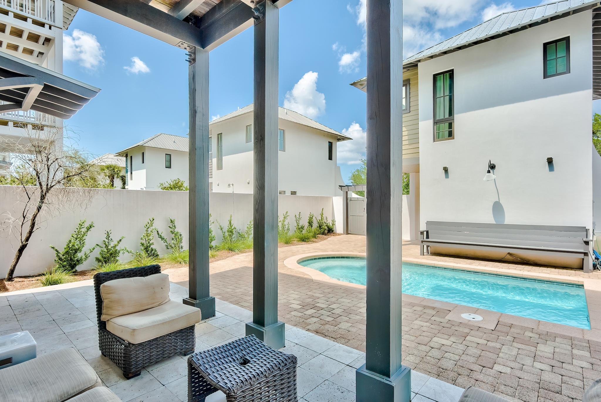 76 North Winston Ln Inlet Beach Inlet Beach, FL 32461 - Photo 41 of 48 a view of a living room and a porch