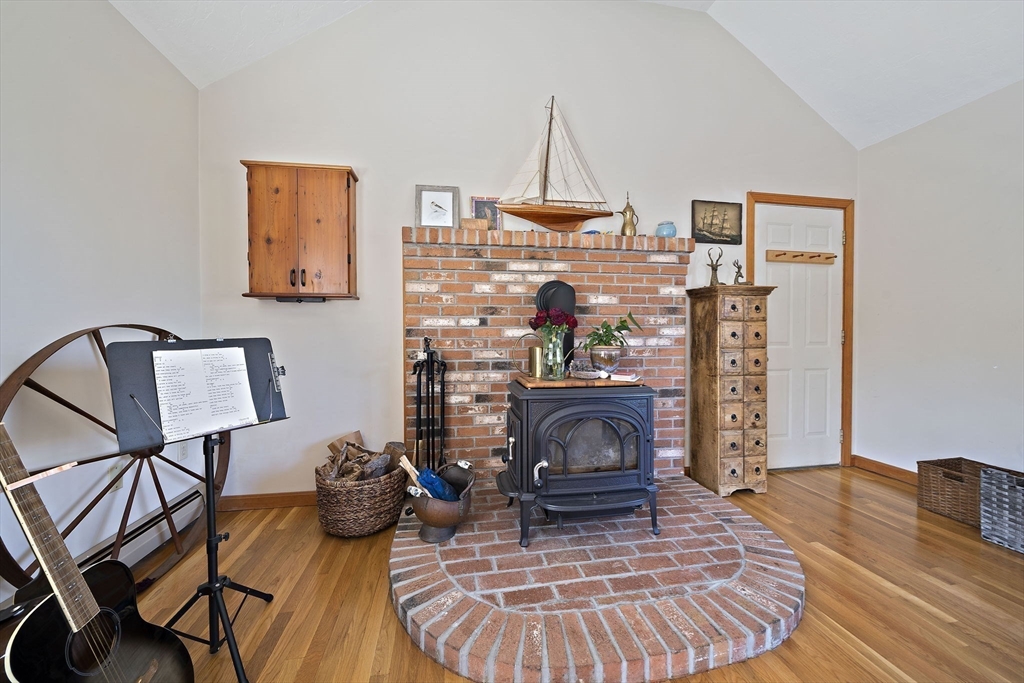 209 Hatherly Road Scituate, MA 02066 - Photo 12 of 40 Gallery Image 12