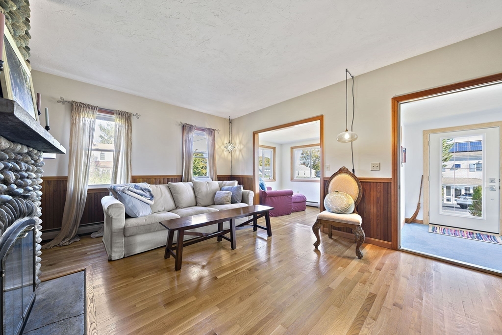 209 Hatherly Road Scituate, MA 02066 - Photo 14 of 40 Gallery Image 14