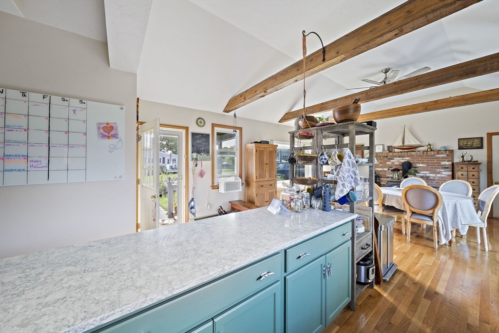 209 Hatherly Road Scituate, MA 02066 - Photo 9 of 40 Gallery Image 9