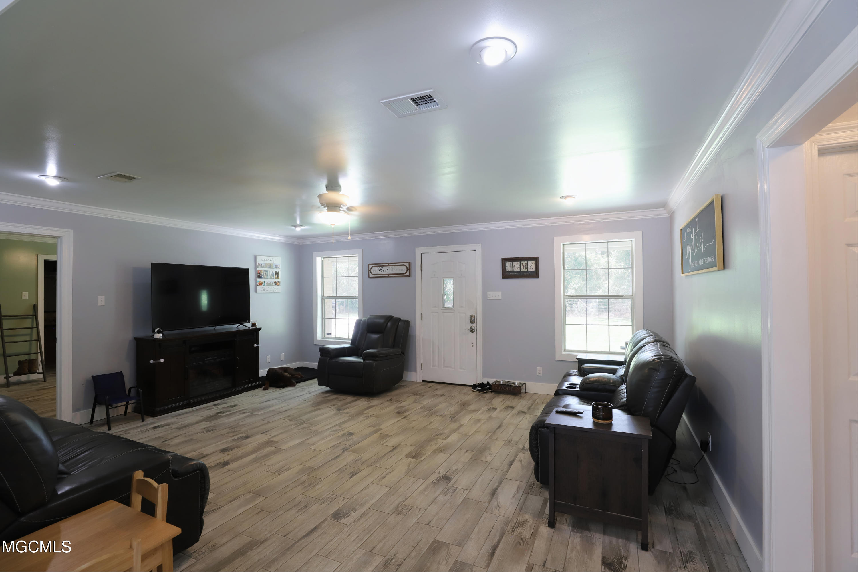 12718 Old Fort Bayou Road Vancleave, MS 39565 - Photo 6 of 29 Living Room