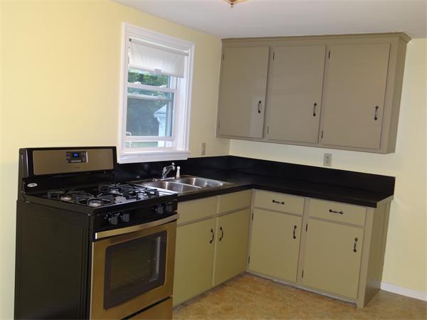 21 Forum Road Quincy, MA 02169 - Photo 10 of 22 Gallery Image 10