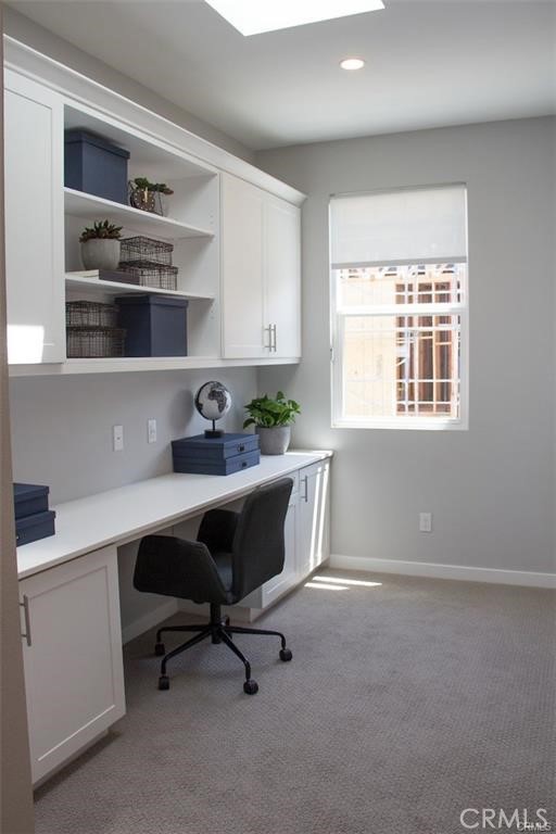 2320 Synergy Irvine, CA 92614 - Photo 4 of 17 a workspace with a window