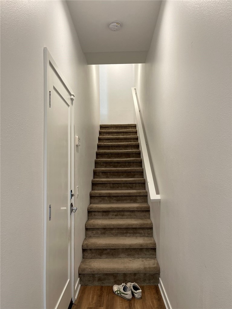 2320 Synergy Irvine, CA 92614 - Photo 5 of 17 a view of entryway