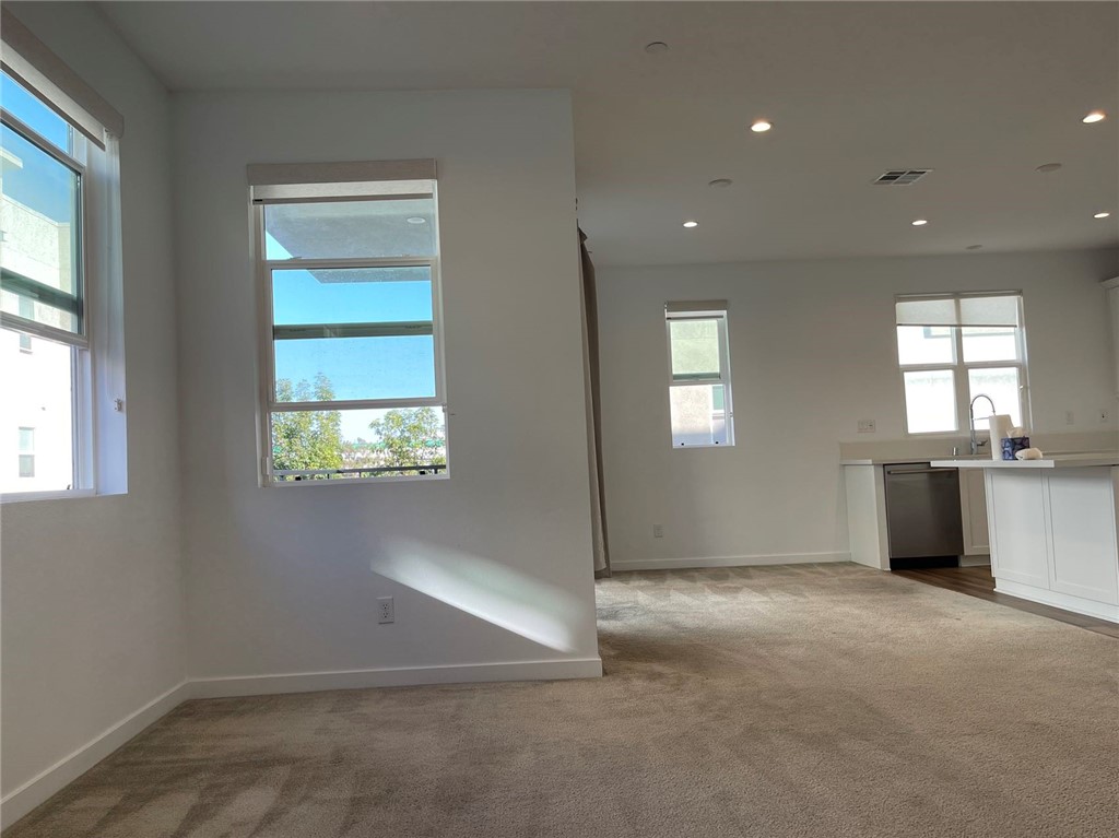 2320 Synergy Irvine, CA 92614 - Photo 7 of 17 an empty room with windows