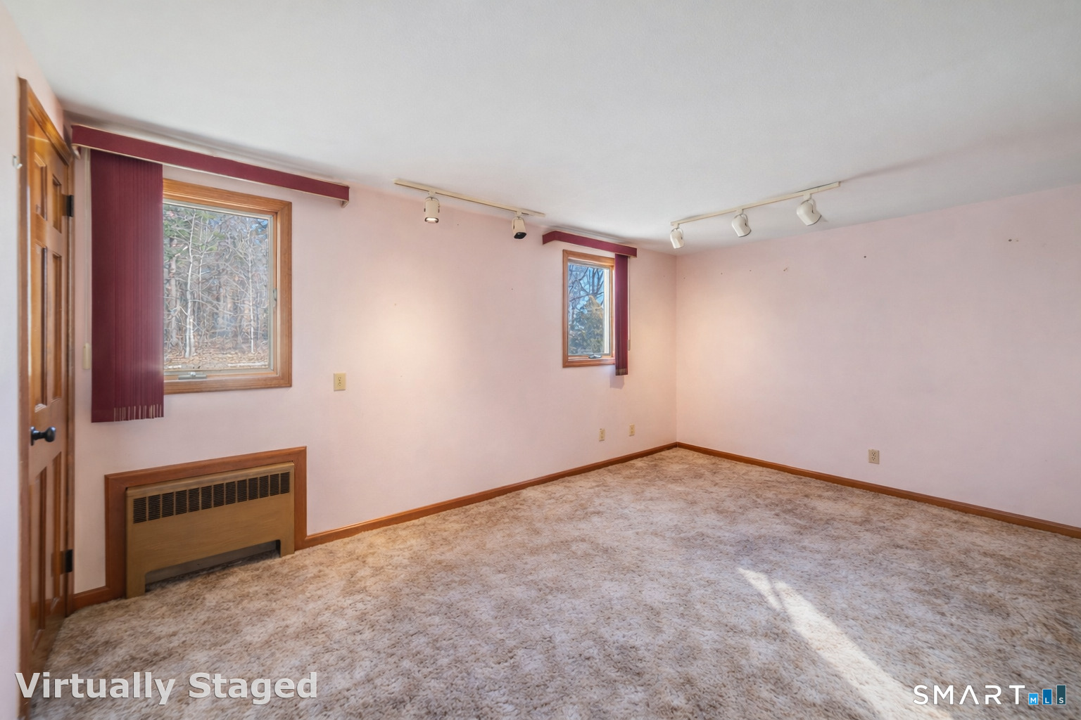 91 Gleeson Road Middletown, CT 06457 - Photo 17 of 39 a view of an empty room with a window