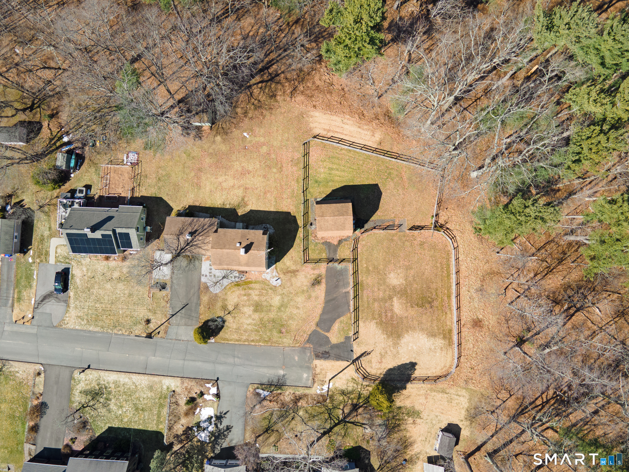 91 Gleeson Road Middletown, CT 06457 - Photo 33 of 39