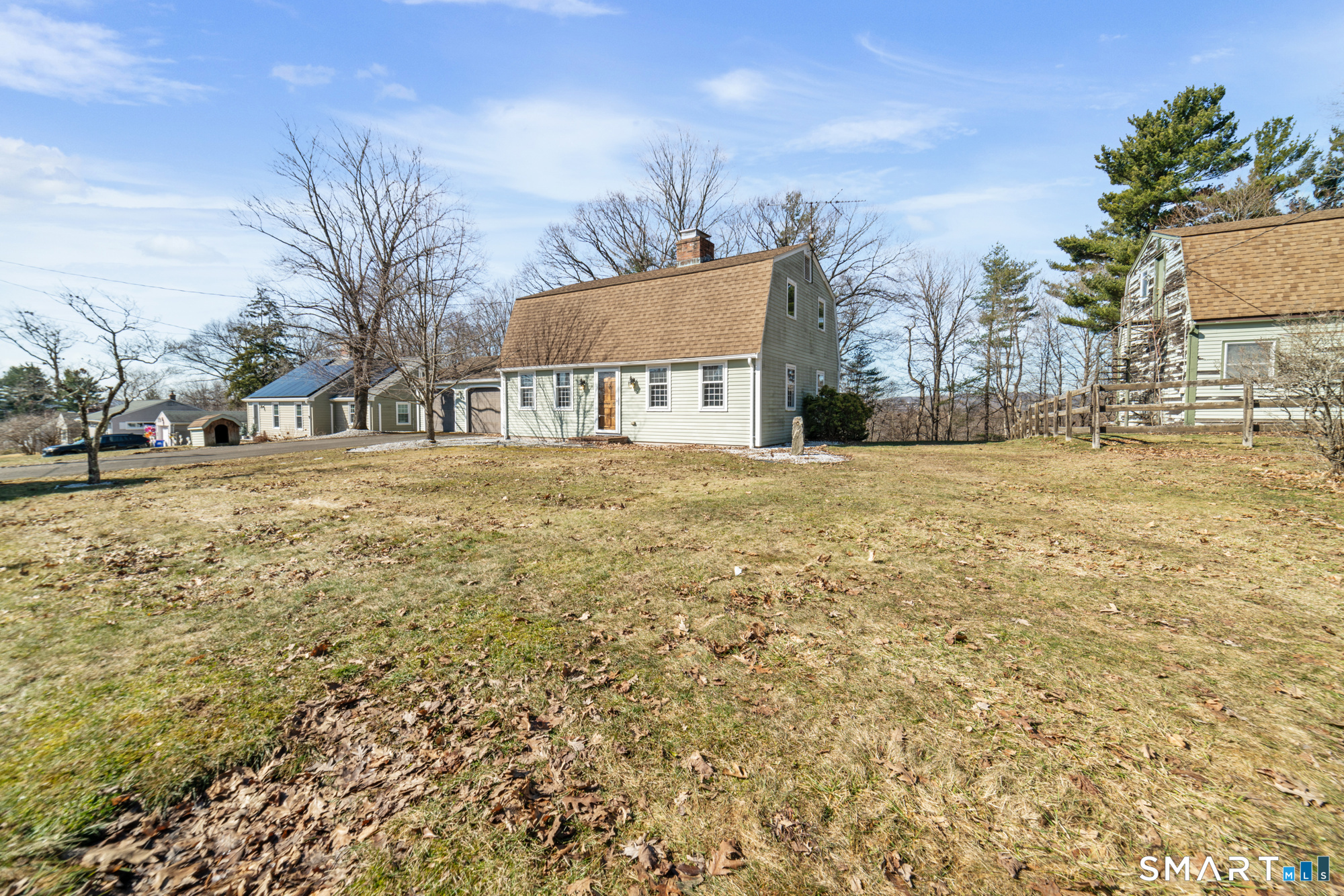 91 Gleeson Road Middletown, CT 06457 - Photo 39 of 39 a view of a yard with a house