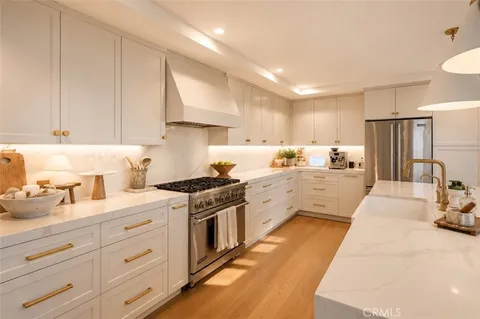 $3,760,000 | 1016 Vía Romero, Palos Verdes Estates, CA 90274