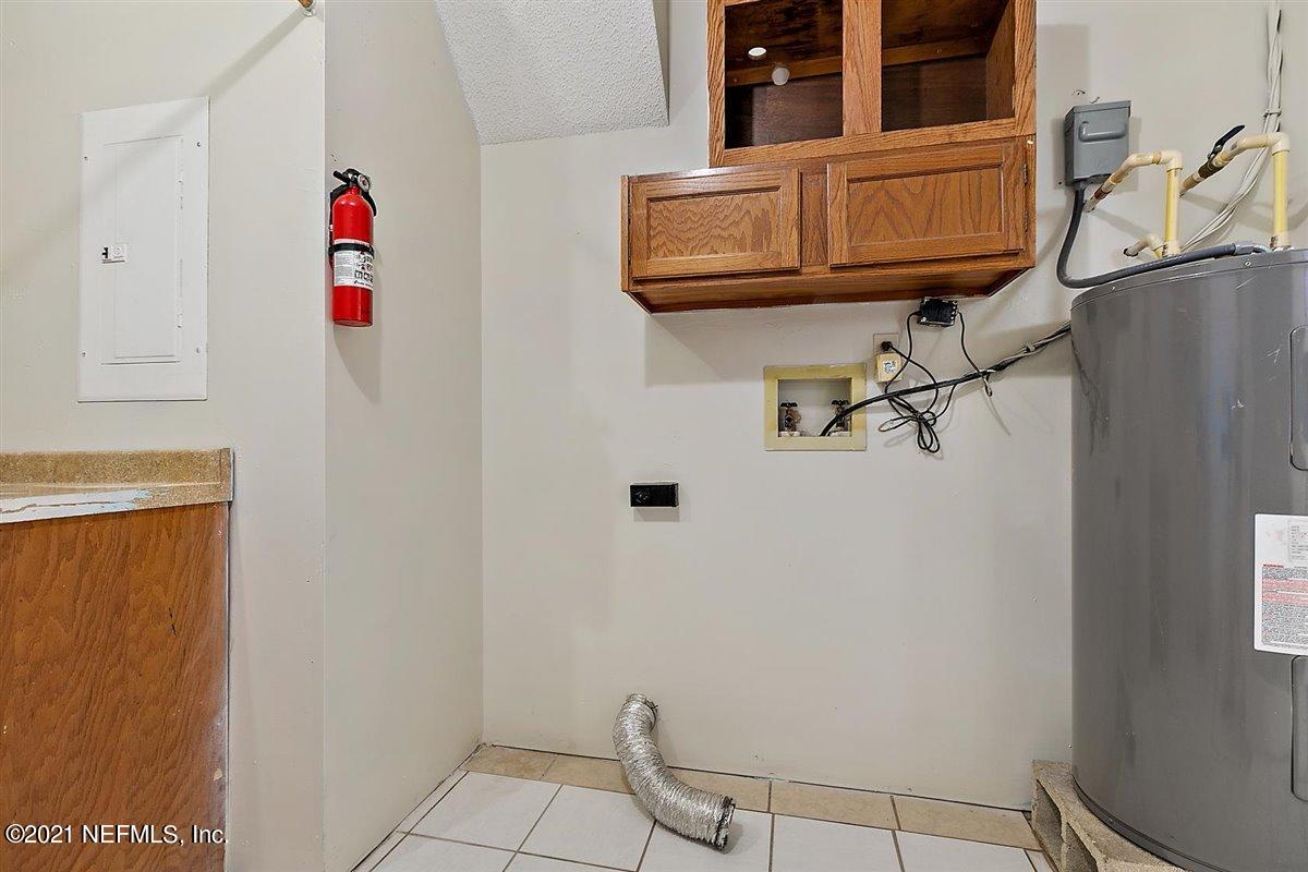 11780 Wattle Tree Road North Jacksonville, FL 32246 - Photo 11 of 13 11-Laundry Area
