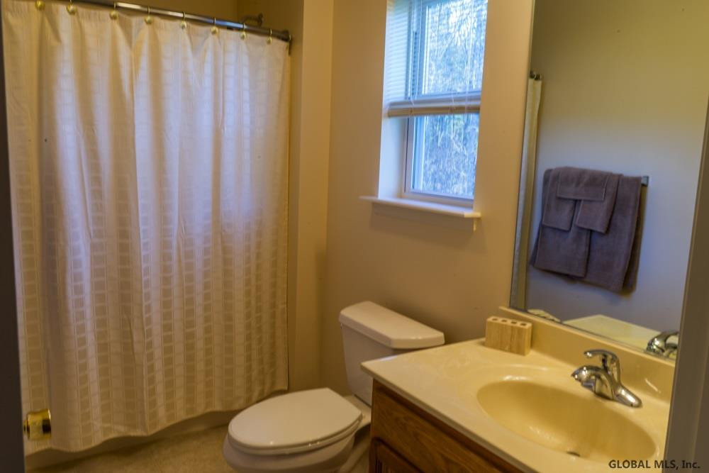 11 Garnet Lane Scotia, NY 12302 - Photo 14 of 16 Photo 14