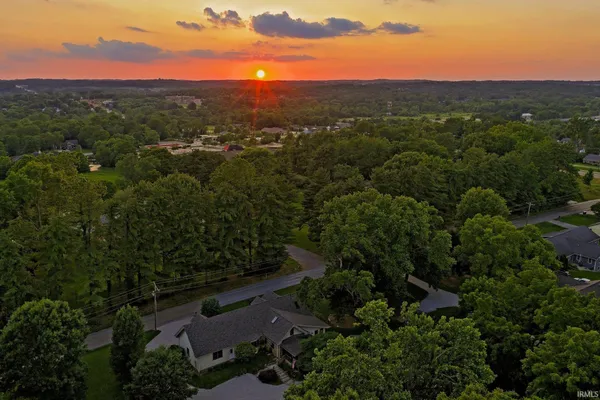 $886,000 | 4155 South Walnut Street, Bloomington, IN 47401