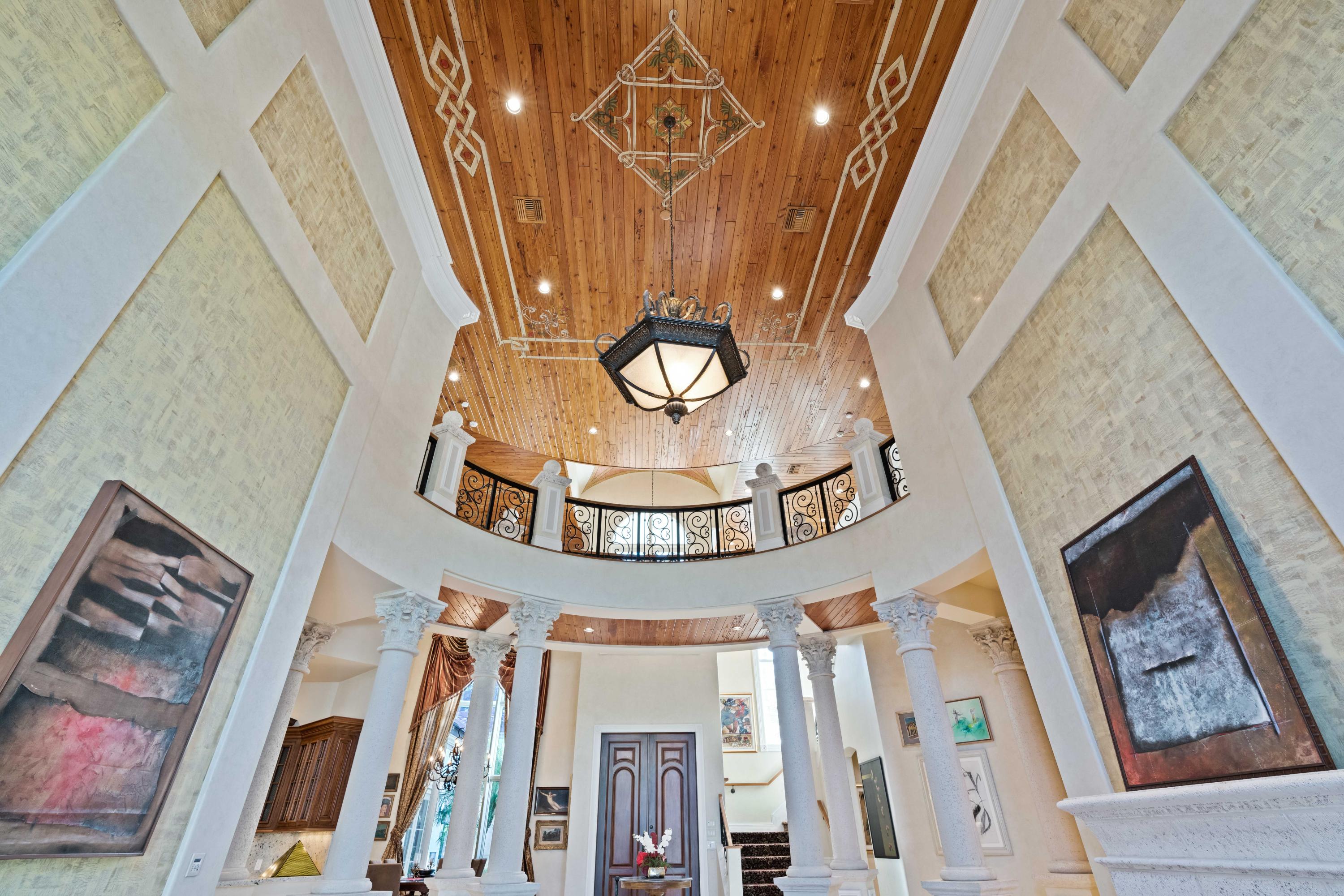 387 Eagle Drive Jupiter, FL 33477 - Photo 12 of 77 Painted Pecky Cypress Ceilings