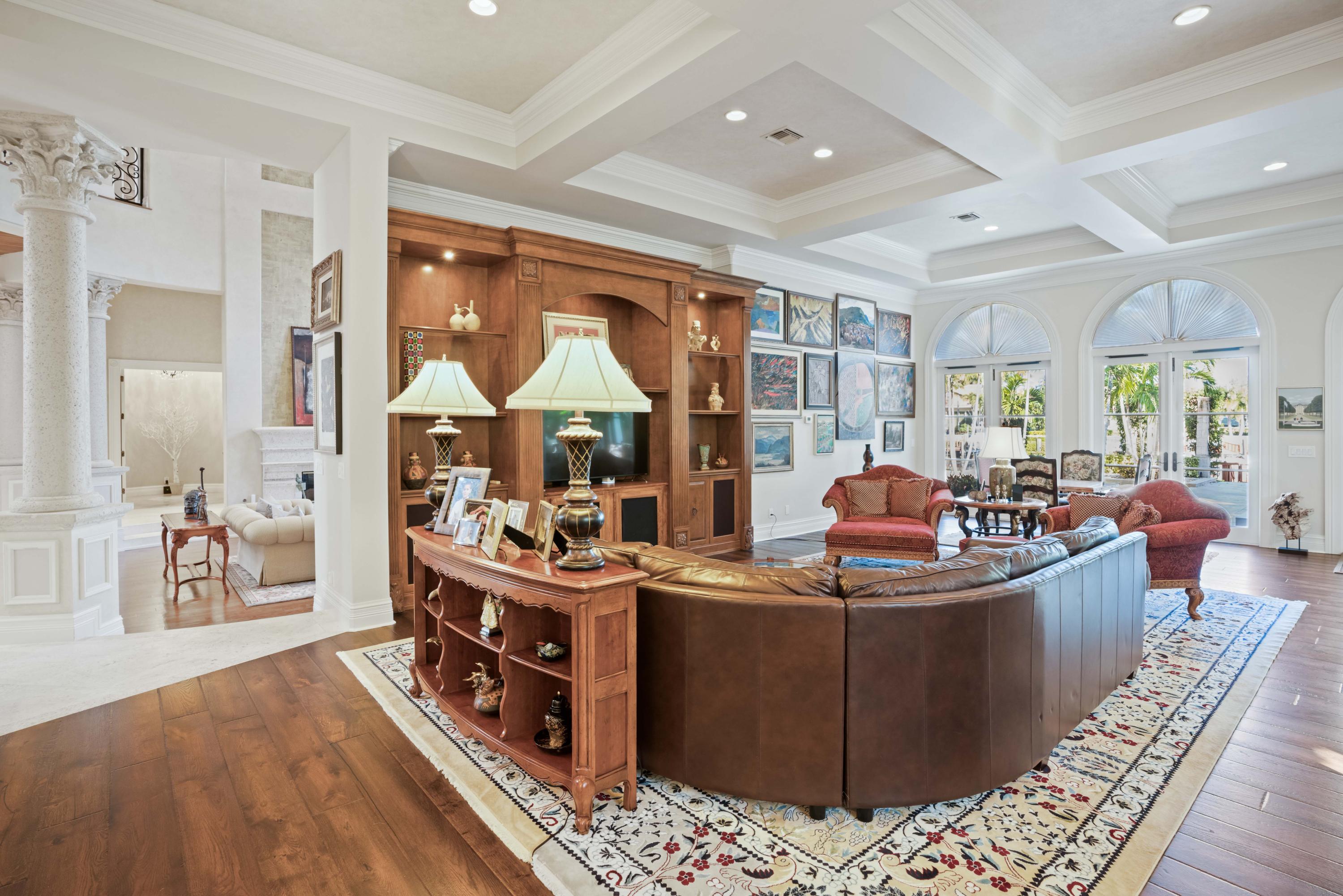 387 Eagle Drive Jupiter, FL 33477 - Photo 14 of 77 Box Beamed Ceiling Details