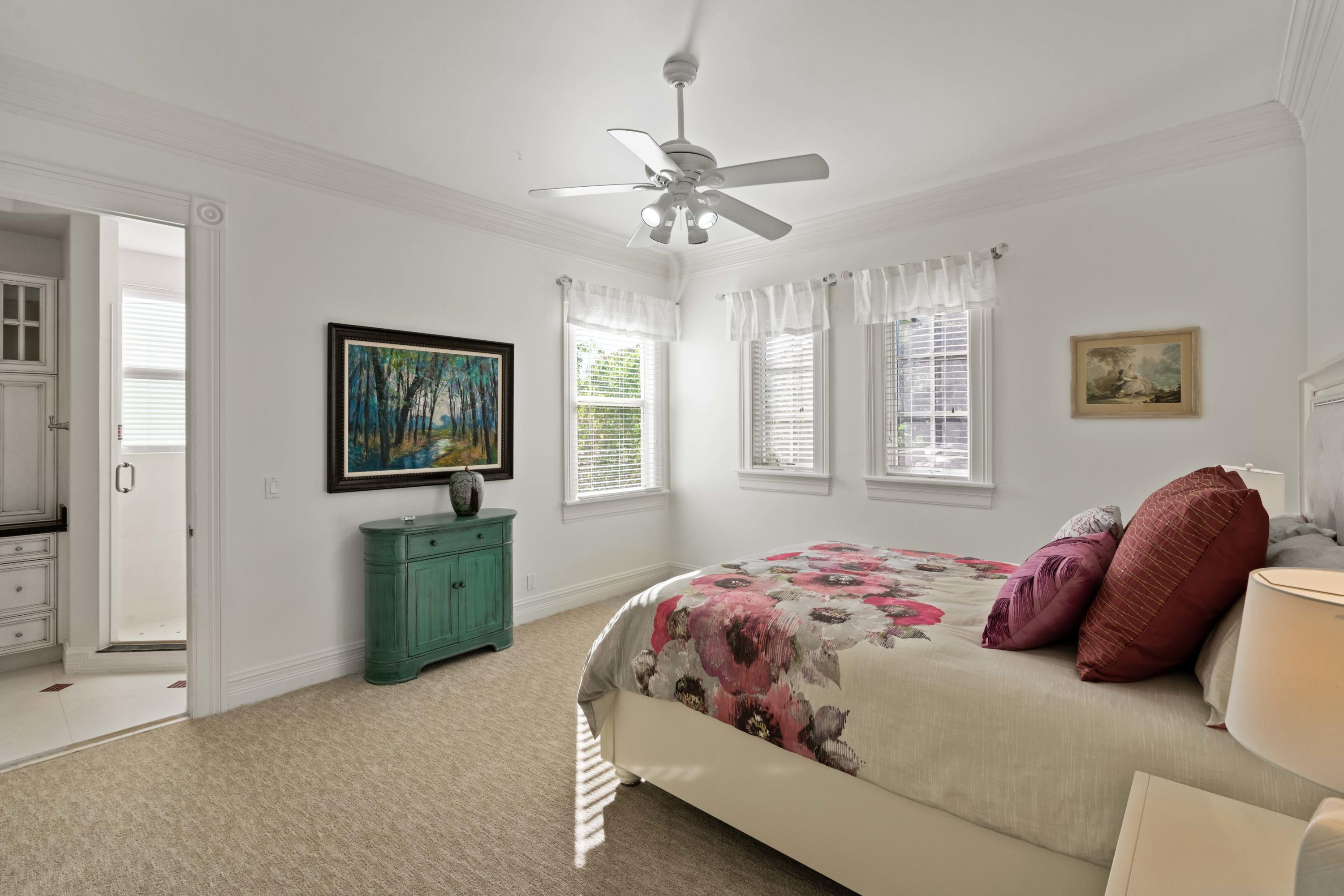 387 Eagle Drive Jupiter, FL 33477 - Photo 36 of 77 2nd Floor Guest Suite 3