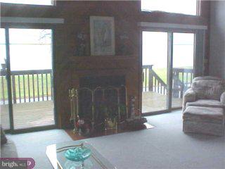 175 Riviera Drive Pennsville, NJ 08070 - Photo 3 of 6 Gallery Image 3