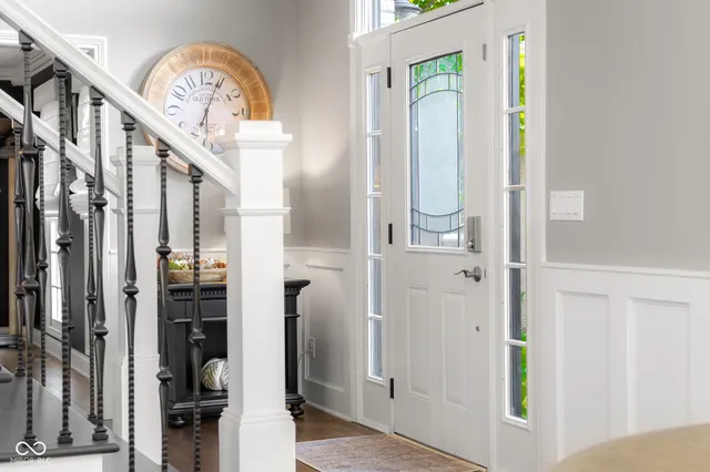 $965,000 | 875 Baywood Court, Columbus, IN 47201