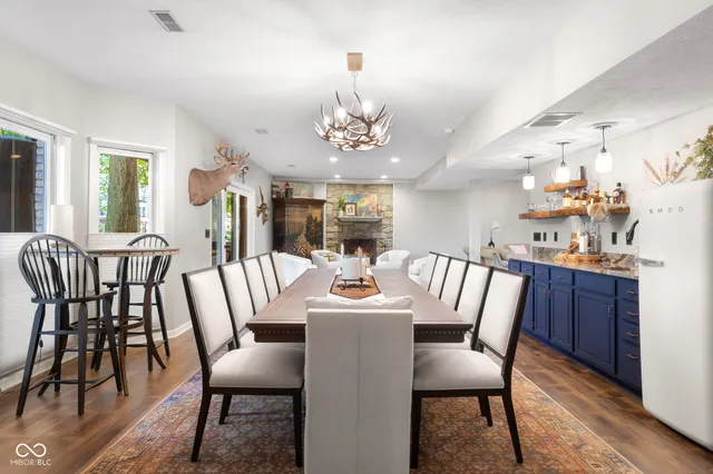 $965,000 | 875 Baywood Court, Columbus, IN 47201