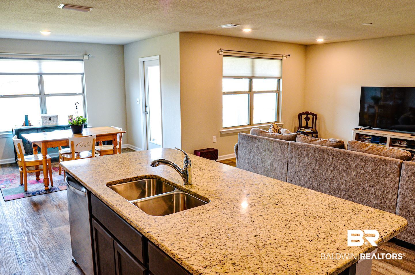 8347 Harmon Street Daphne, AL 36526 - Photo 4 of 15