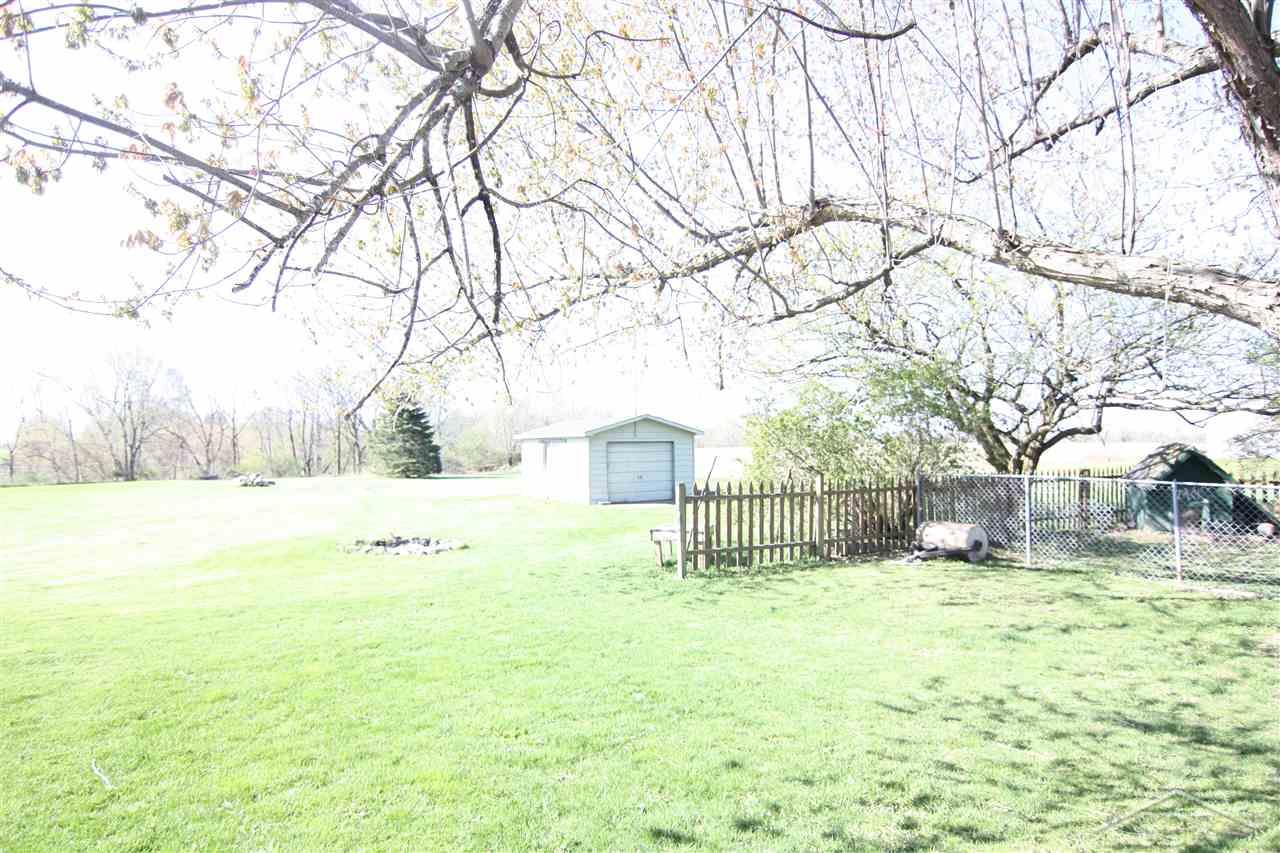 9984 Henderson Road Corunna, MI 48817 - Photo 5 of 16 50038700-4.JPG