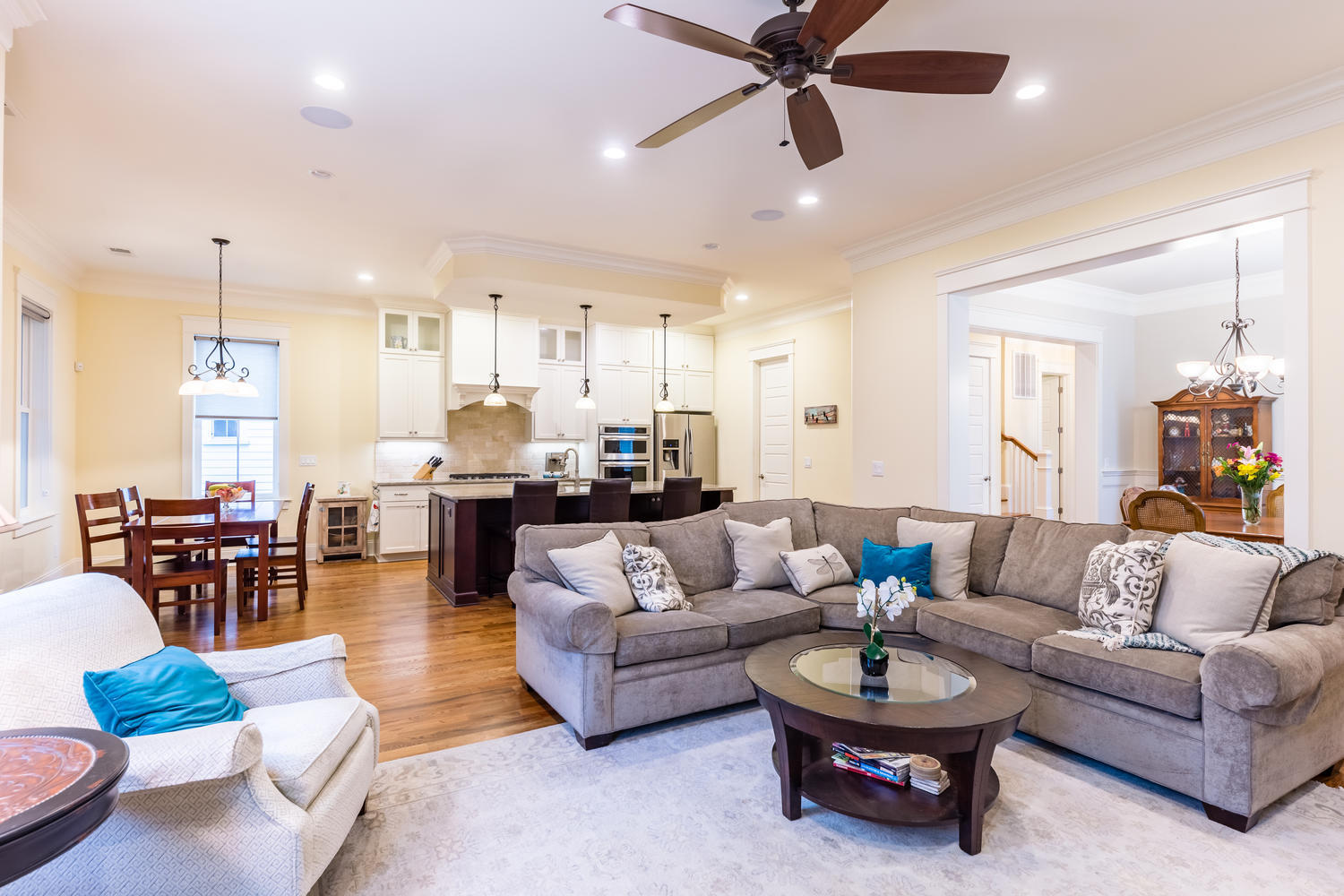 3732 Oconee Loop Mount Pleasant, SC 29466 - Photo 6 of 27 3732 Oconee Loop Mount-012-16-IMG 3016HD